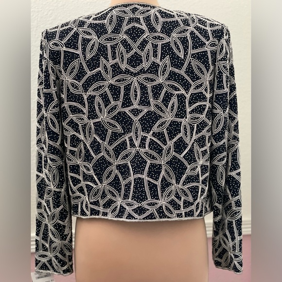 Vintage 💯 Silk Jacket - Picture 10 of 15